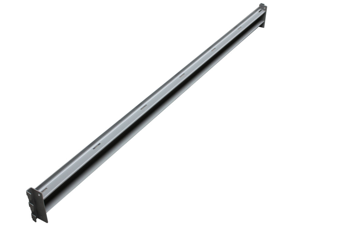 O shelving comercial do metal submete o feixe de Z aço laminado de 72 polegadas de comprimento com pinos fornecedor